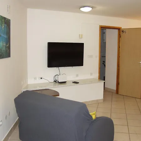 J&m Apartment *